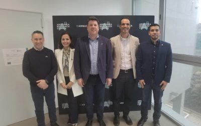 Impulso a la cooperación tecnológica: visita al ARQUIMEA Research Center en España