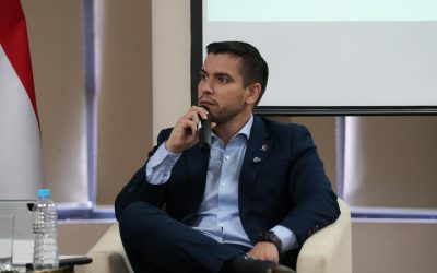 Trabajo con el sector privado, atención a empresas y nuevos mercados, marcaron el 2025 en Rediex